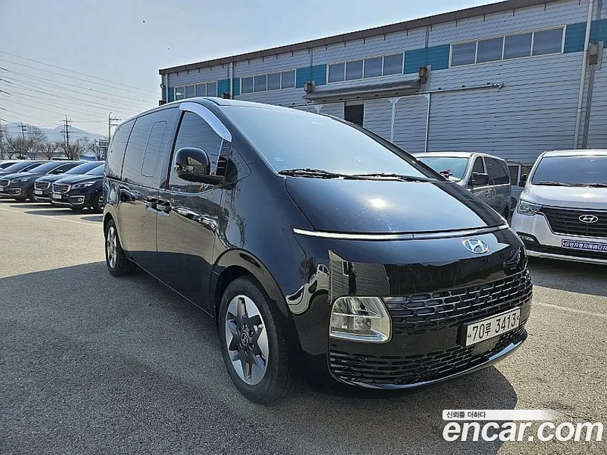 Hyundai Staria 2022 из KR, фото 2