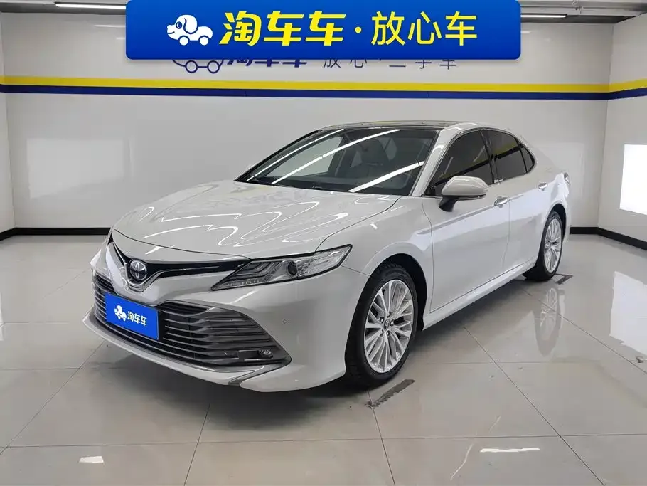 Toyota Camry 2021 из CN, фото 1