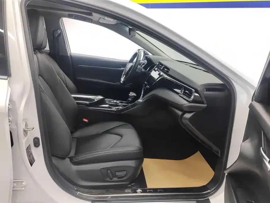 Toyota Camry 2021 из CN, фото 8