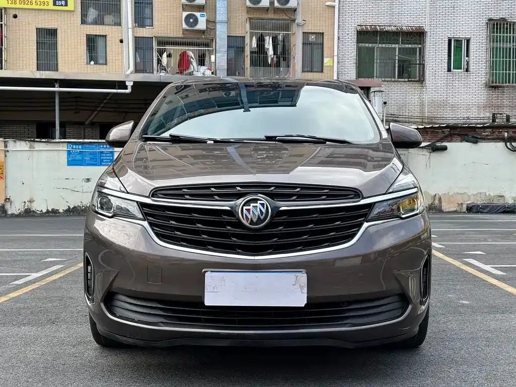 Buick GL8 2022 из CN, фото 2