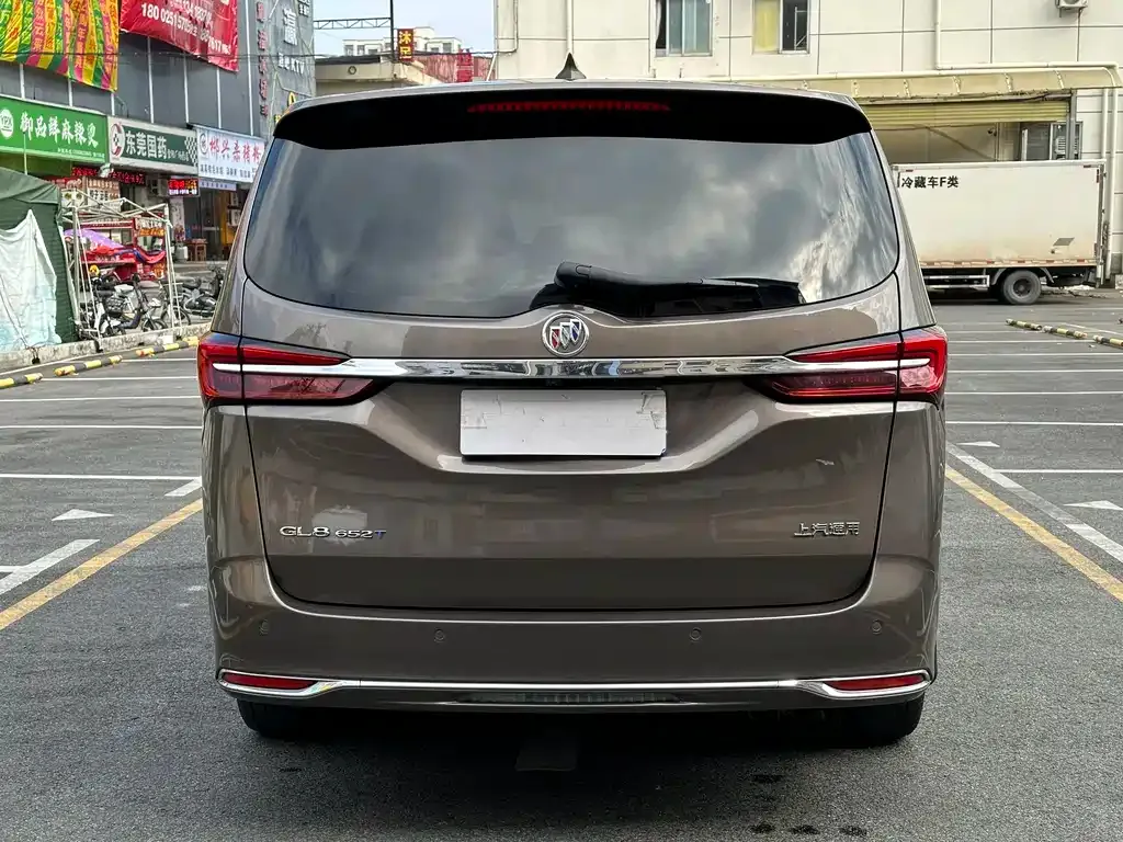 Buick GL8 2022 из CN, фото 5