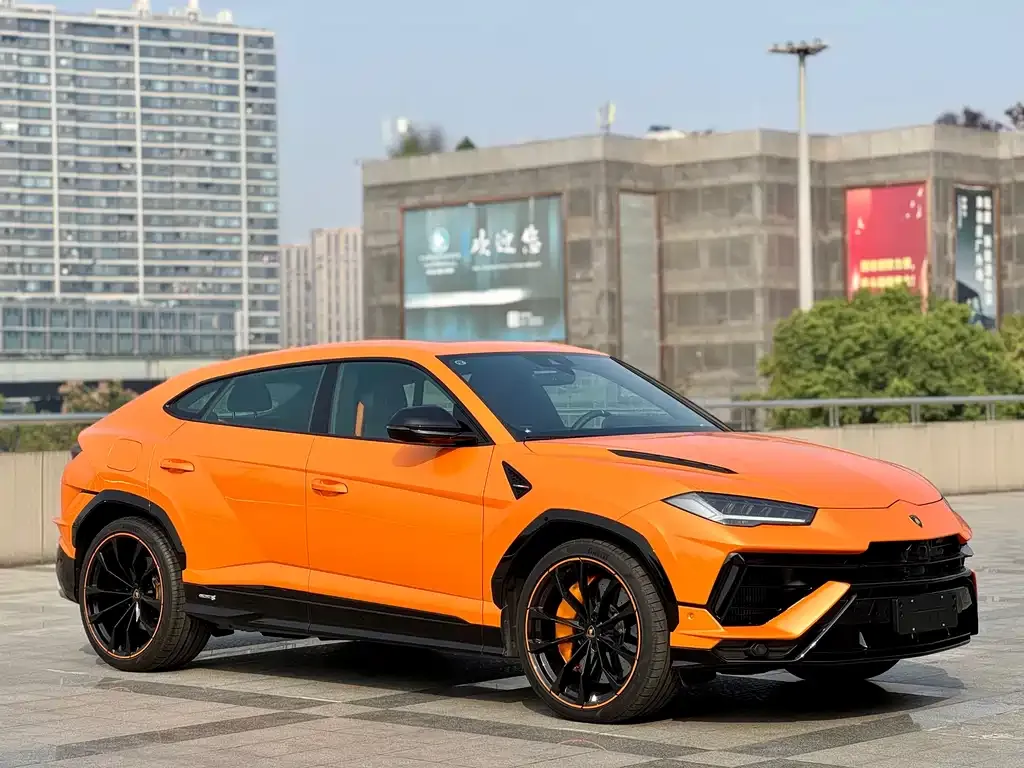 Lamborghini Urus 2025 из CN, фото 2