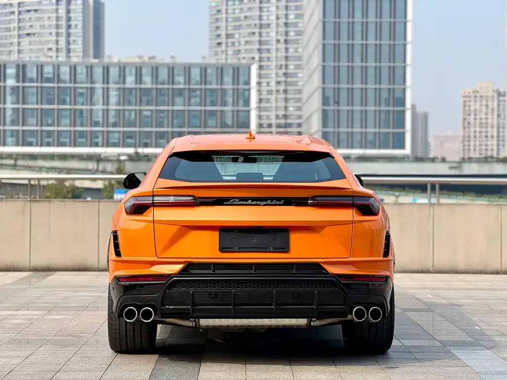 Lamborghini Urus 2025 из CN, фото 6