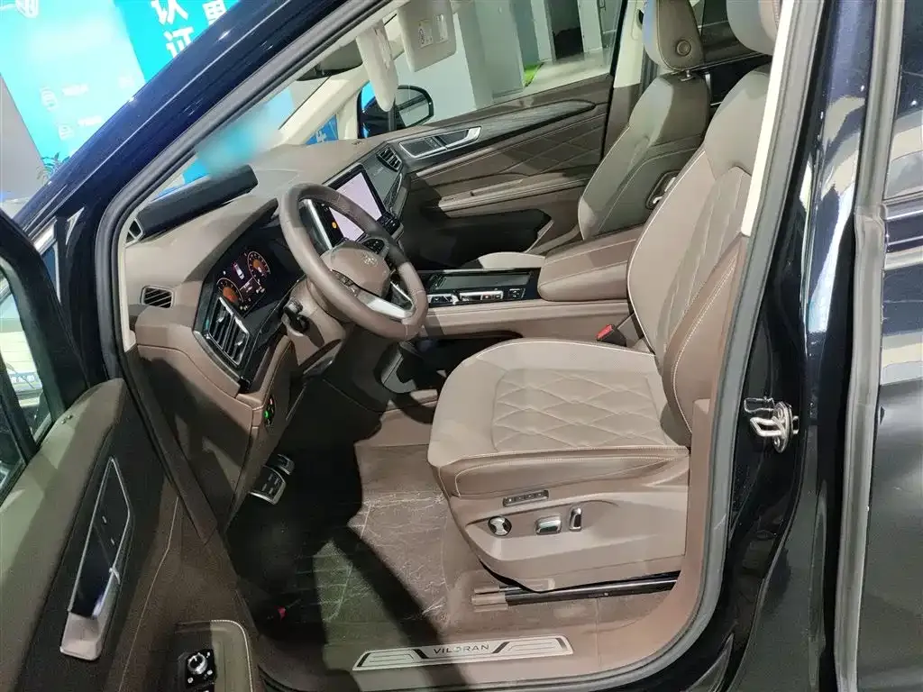 Volkswagen Viloran 2024 из CN, фото 7