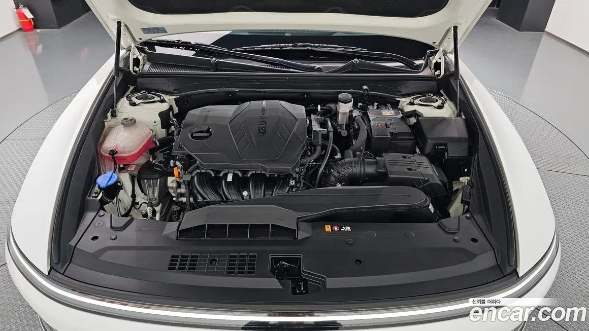 Hyundai Grandeur 2023 из KR, фото 6