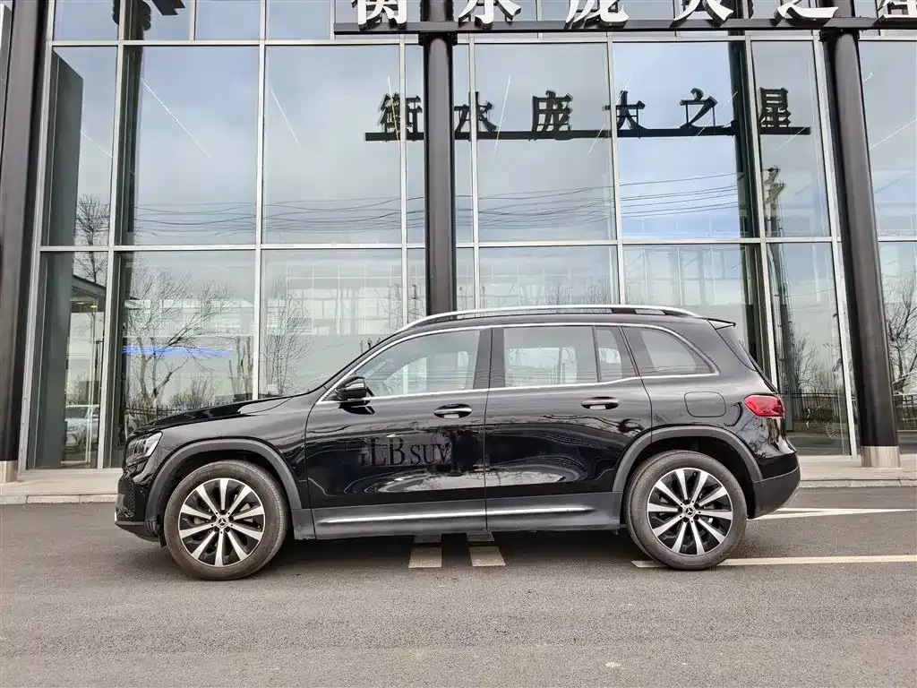 Mercedes-Benz GLB 2023 из CN, фото 2