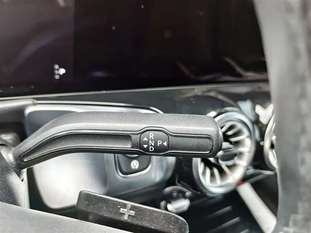 Mercedes-Benz GLB 2023 из CN, фото 8