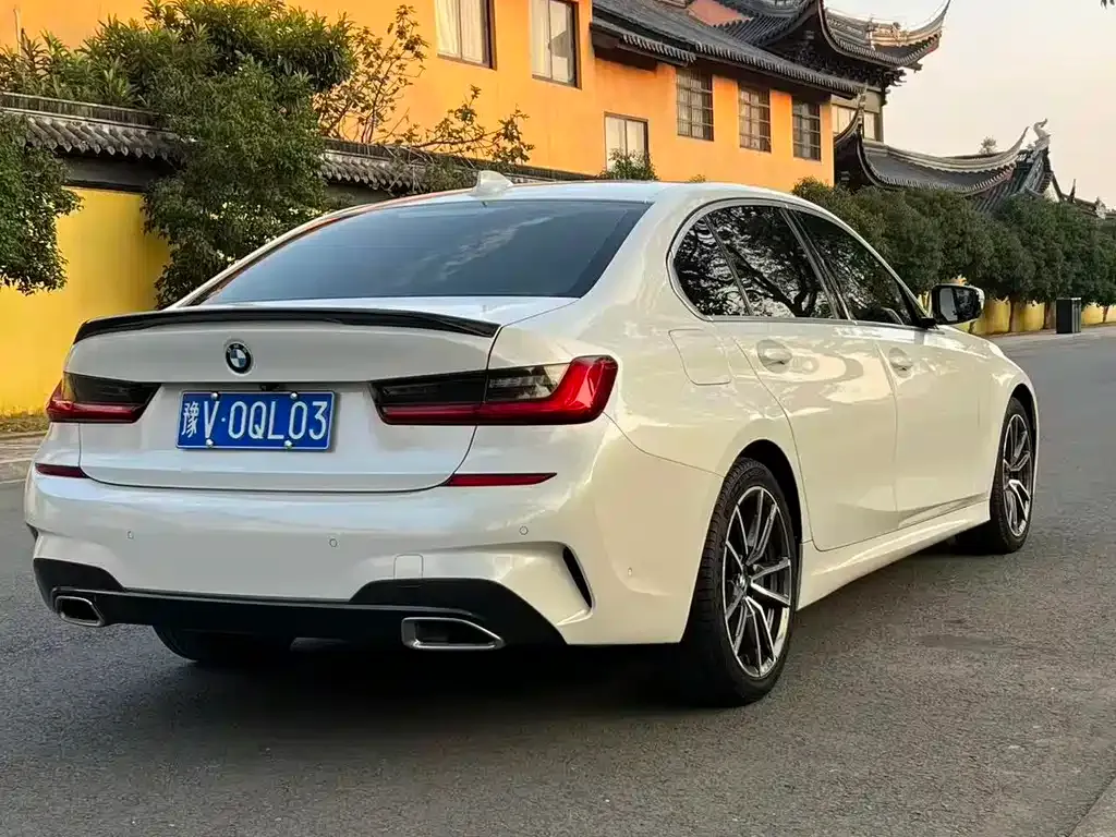 BMW 3 Series 2021 из CN, фото 2