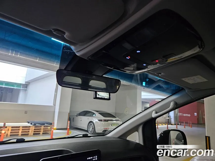 Hyundai Staria 2022 из KR, фото 9