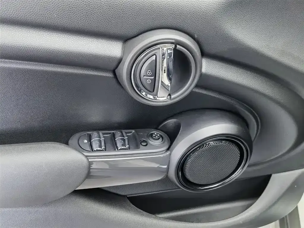 MINI Cooper (3-door) 2021 из CN, фото 9