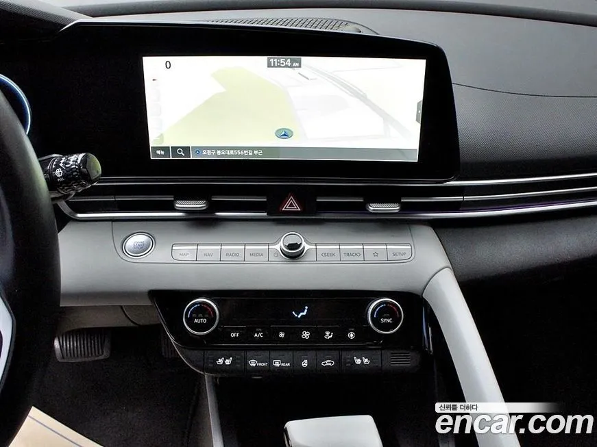 Hyundai AVANTE — фото 10
