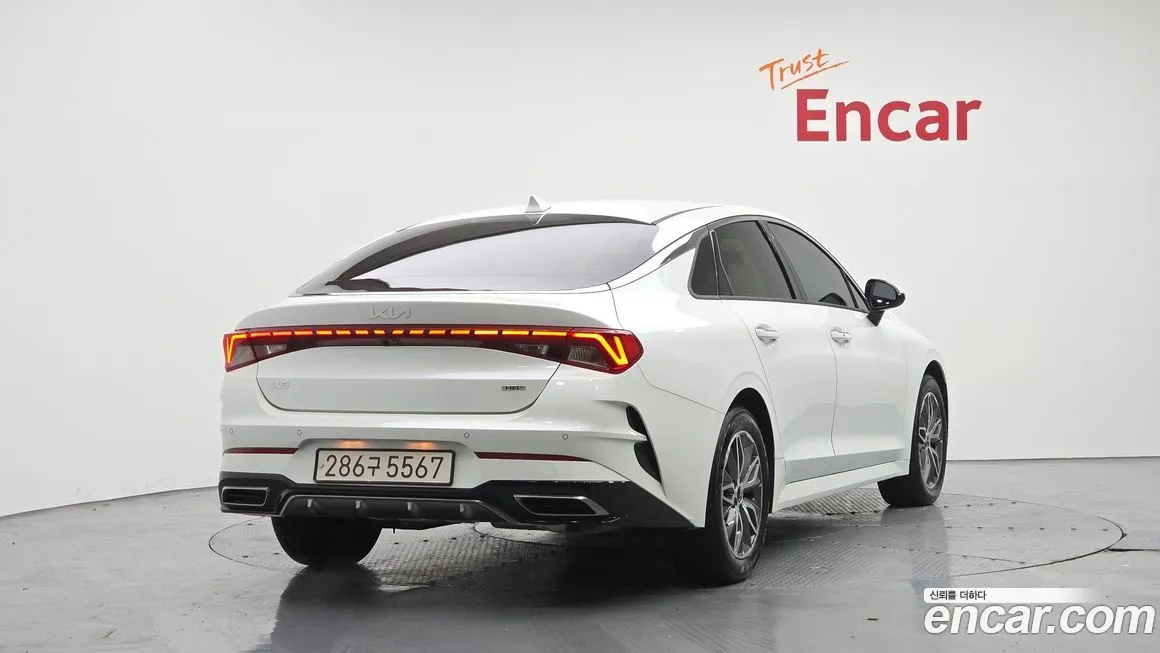 Kia K5 2023 из KR, фото 4