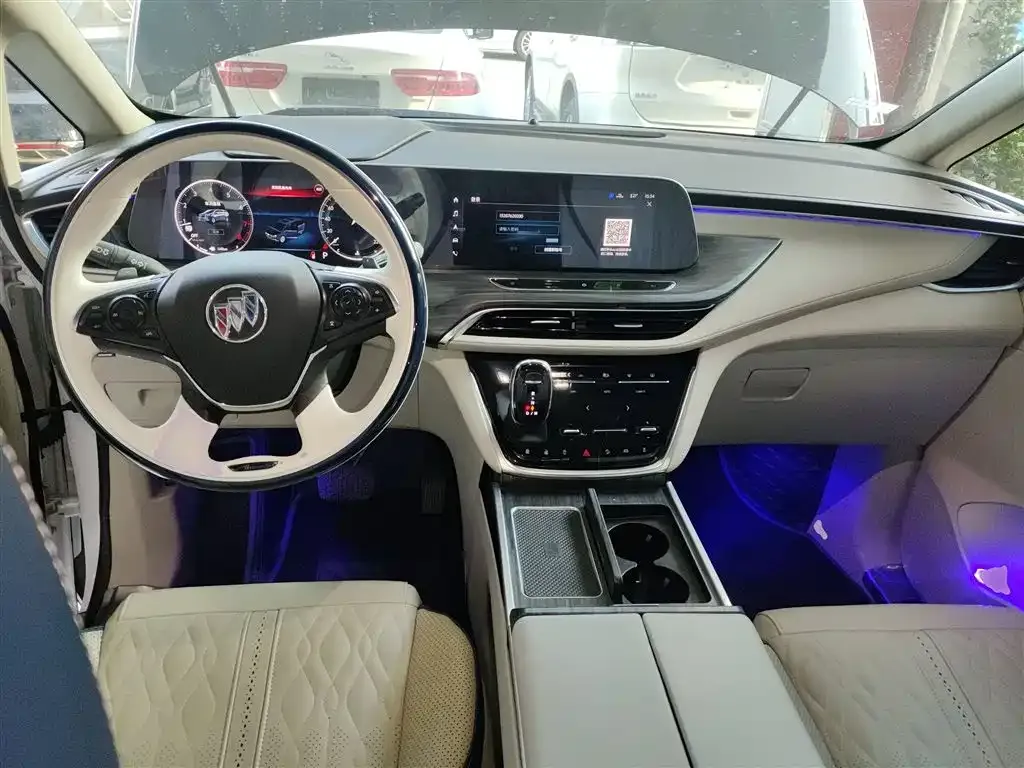 Buick GL8 2022 из CN, фото 10
