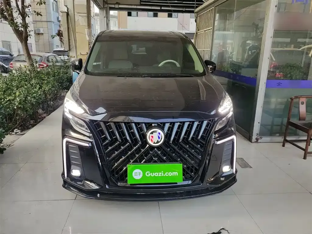Buick GL8 2022 из CN, фото 3
