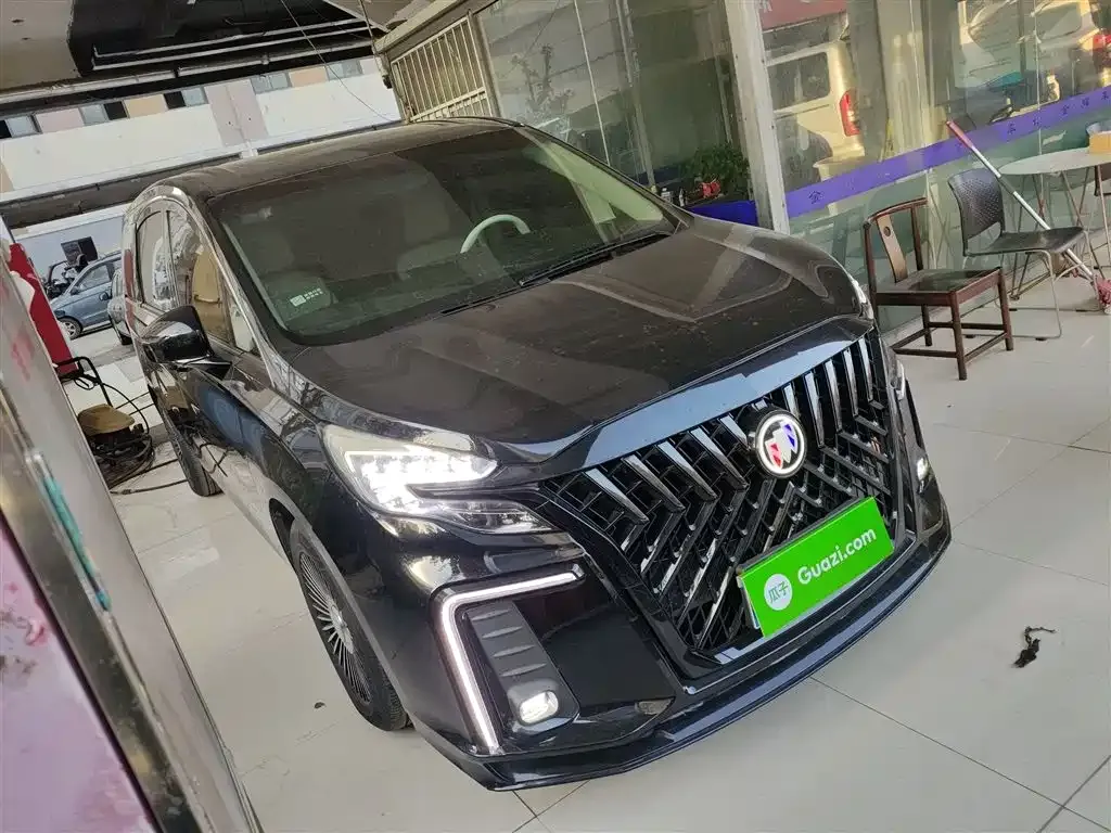 Buick GL8 2022 из CN, фото 4