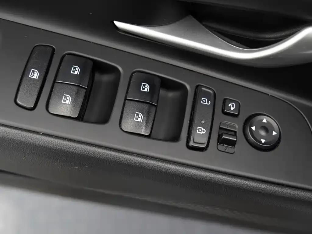 Hyundai Elantra 2022 из CN, фото 10