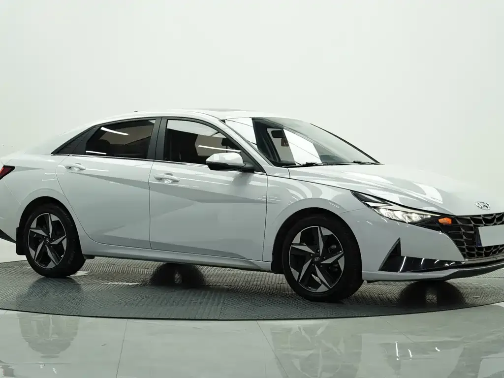 Hyundai Elantra 2022 из CN, фото 6