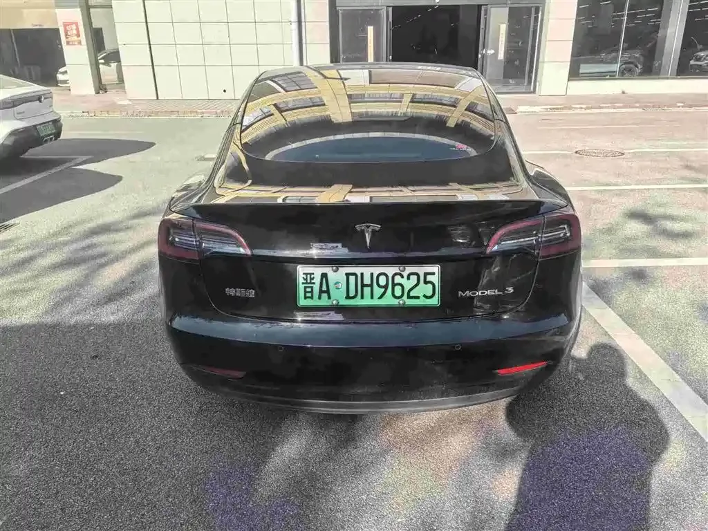 Tesla Model 3 2023 из CN, фото 5