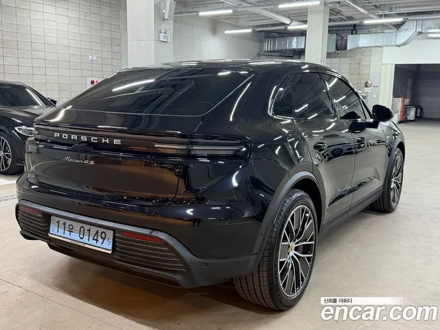 Porsche Macan 2025 из KR, фото 2