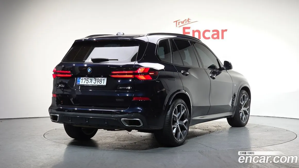 BMW X5 2025 из KR, фото 2