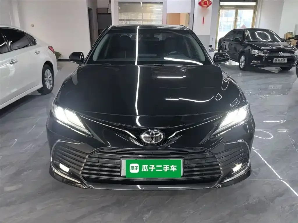 Toyota Camry 2023 из CN, фото 3