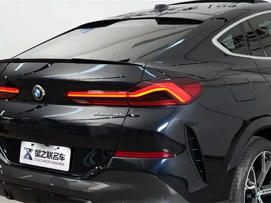 BMW X6 2023 из CN, фото 8