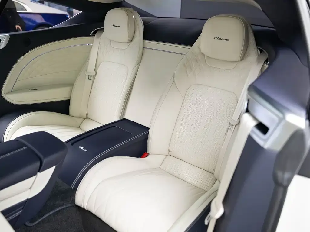 Bentley Continental 2025 из CN, фото 9