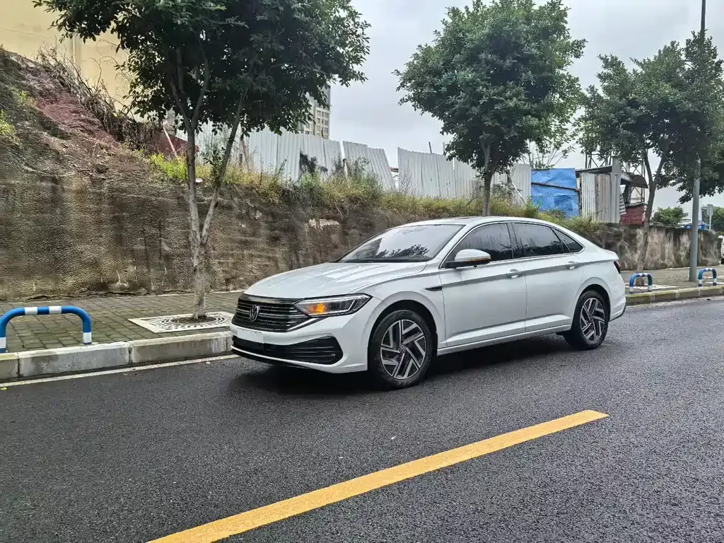Volkswagen Sagitar 2024 из CN, фото 3