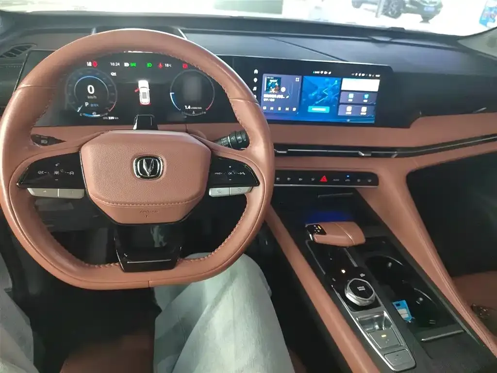 Changan CS75PLUS 2023 из CN, фото 10