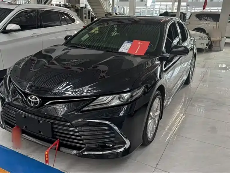 Toyota Camry 2022 из CN, фото 1