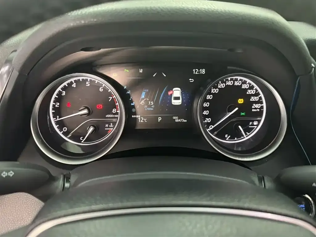 Toyota Camry 2022 из CN, фото 5
