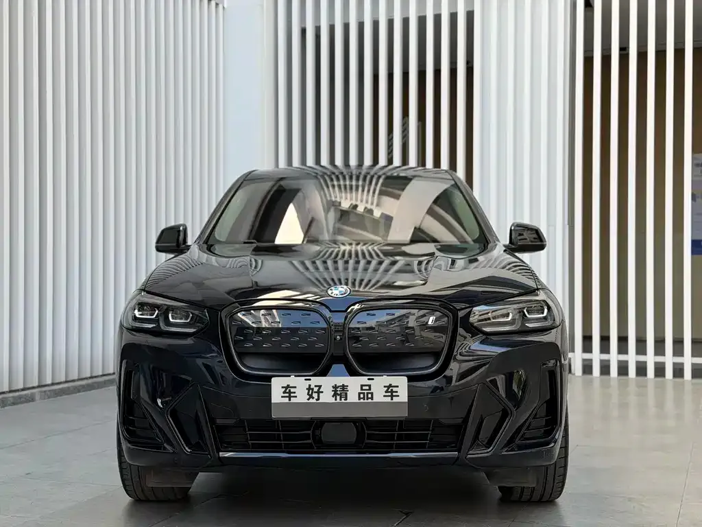 BMW iX3 2023 из CN, фото 2