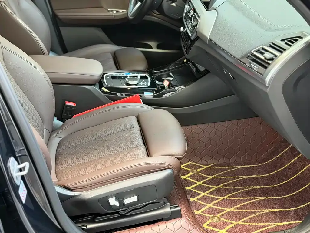 BMW iX3 2023 из CN, фото 5