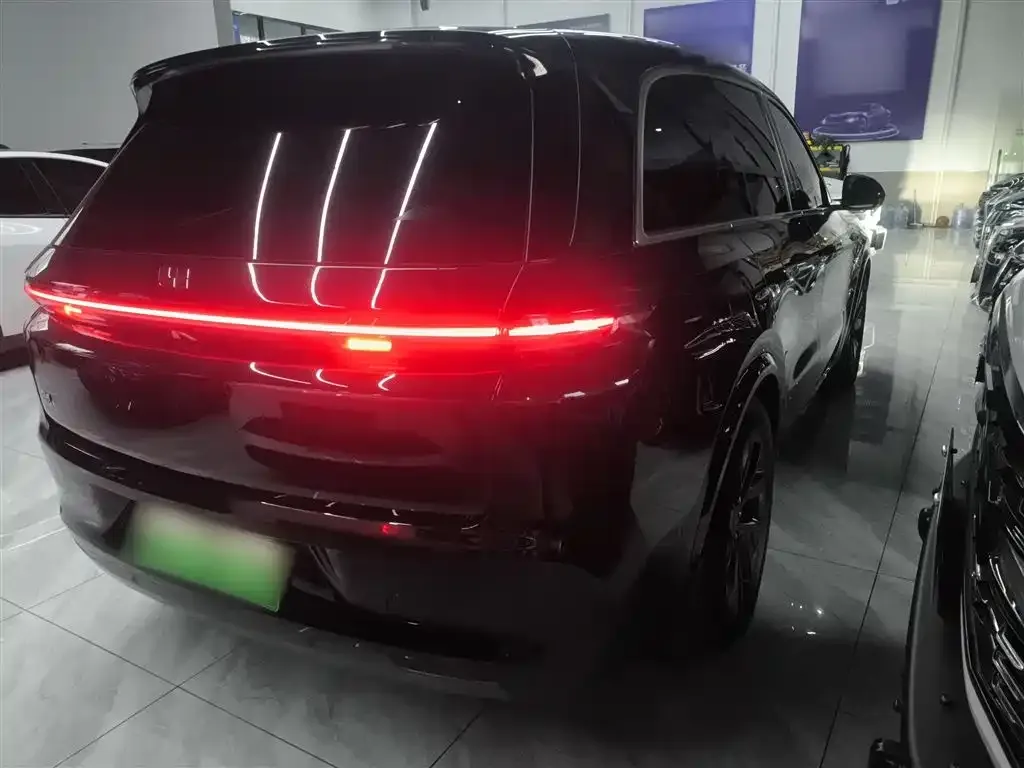 Li Auto L8 2023 из CN, фото 7