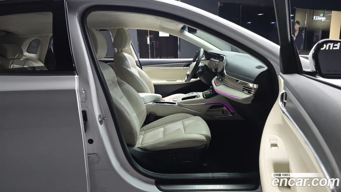 Hyundai Grandeur 2023 из KR, фото 10