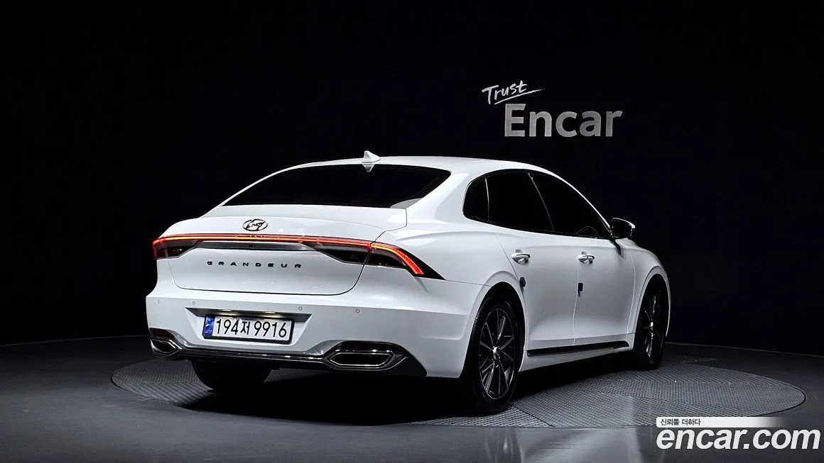 Hyundai Grandeur 2023 из KR, фото 2