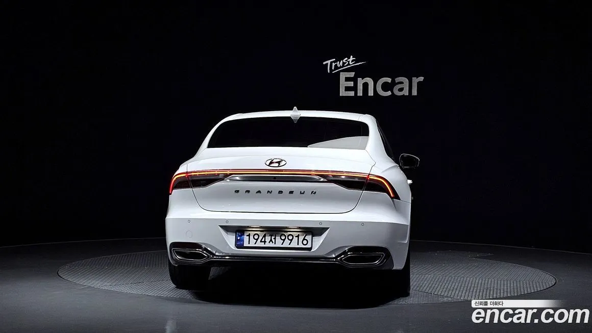 Hyundai Grandeur 2023 из KR, фото 4