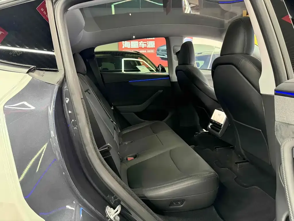 Tesla Model Y 2025 из CN, фото 6