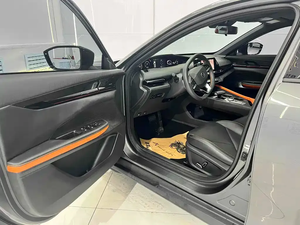 Changan UNI-V 2022 из CN, фото 7