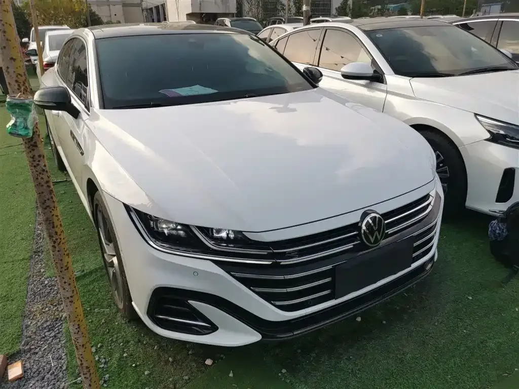 Volkswagen CC 2022 из CN, фото 4