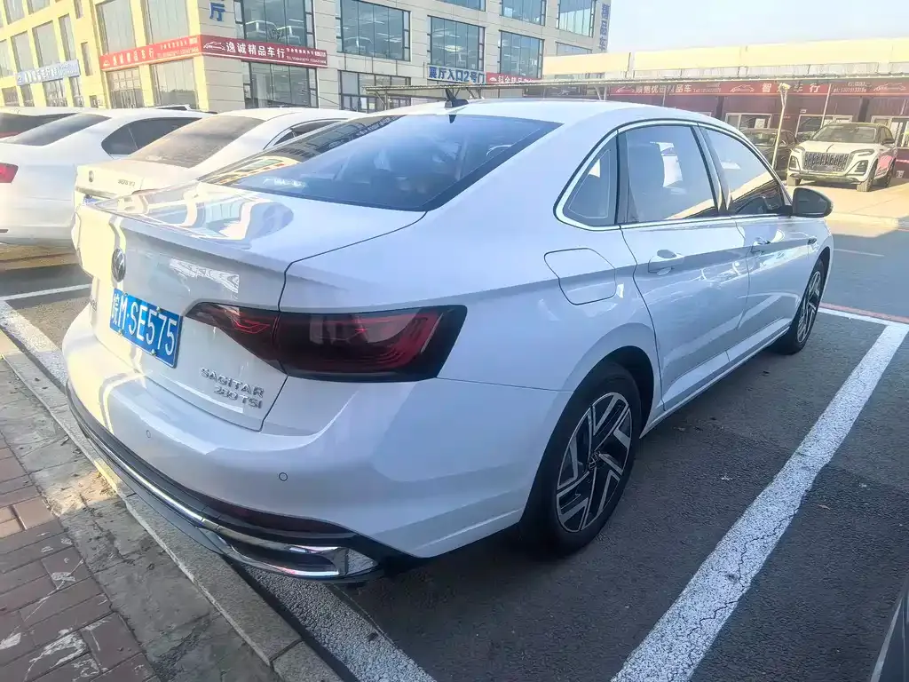 Volkswagen Sagitar 2023 из CN, фото 2