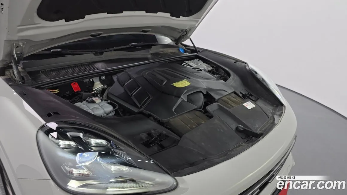 Porsche Cayenne 2023 из KR, фото 6