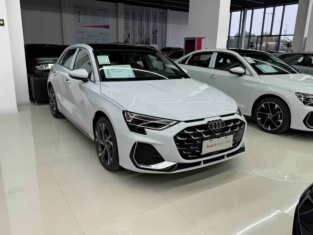 Audi A3 2025 из CN, фото 2