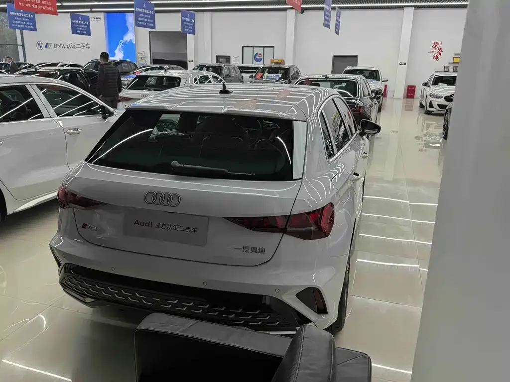 Audi A3 2025 из CN, фото 5