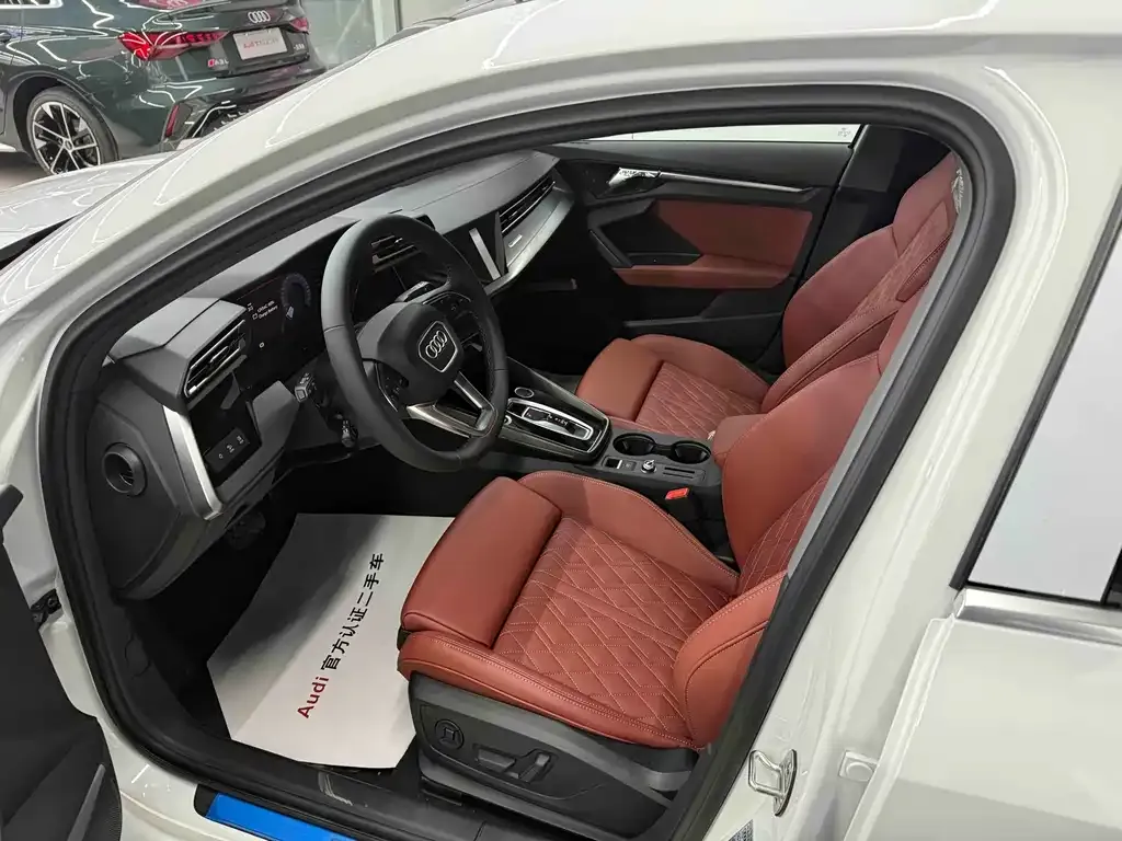 Audi A3 2025 из CN, фото 8
