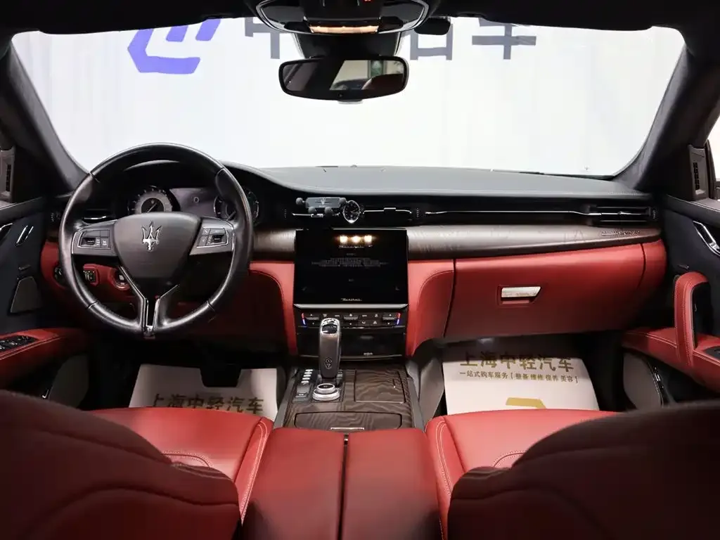 Maserati Quattroporte — фото 8