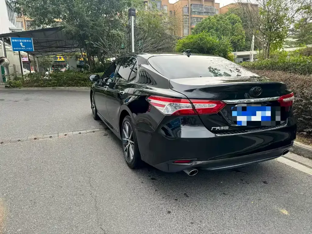 Toyota Camry 2021 из CN, фото 3