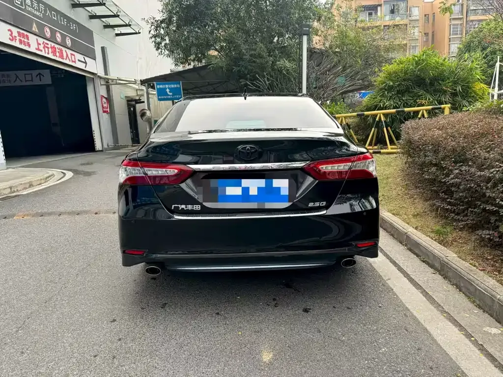 Toyota Camry 2021 из CN, фото 4