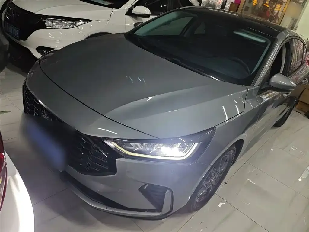 Ford Focus 2023 из CN, фото 1