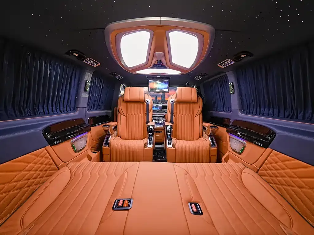 Mercedes-Benz Vito 2025 из CN, фото 6